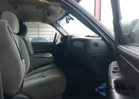 2005 Chevrolet Silverado 1500 Ls из США, поврежденный, VIN 1GCEK14V95Z271105